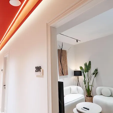 Hotel Saturn
