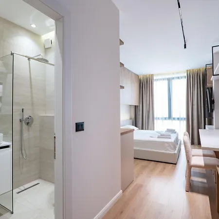 Hotel Saturn Tirana